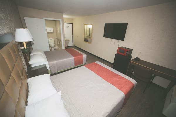 In-Room Microwave, Fridge, and Amenities